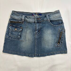 Y2K Denim Mini Skirt with Zipper Pockets